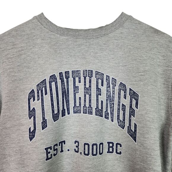 English Heritage STONEHENGE Sweatshirt Mens Small Crewneck Pullover Historic UK - Picture 3 of 9